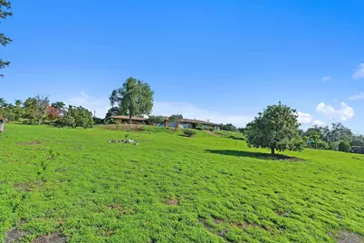  363 Tumble Creek Ln, Fallbrook, CA 92028 - Photo 52