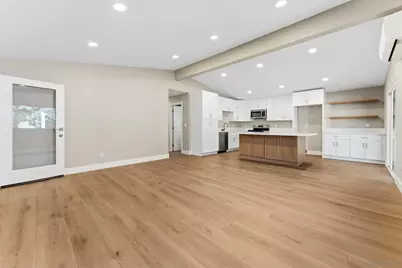  578 E Indian Rock Rd, Vista, CA 92084 - Photo 2