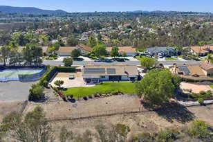 14233 Arbolitos Dr, Poway, CA 92064 - Photo 44