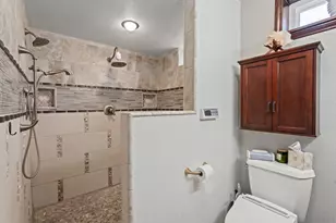 1343 Emerald St, San Diego, CA 92109 - Photo 28