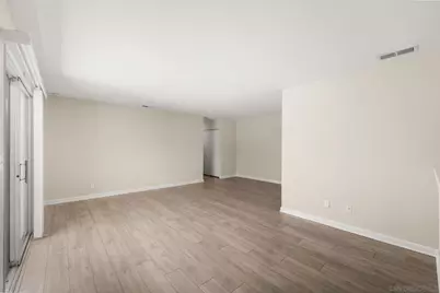  10524 Caminito Rimini, San Diego, CA 92129 - Photo 4