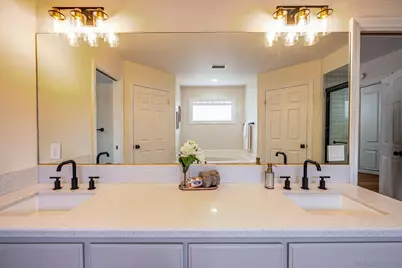 31189 Old River Road, Bonsall, CA 92003 - Photo 14