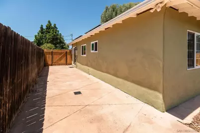  247 E 14th Ave, Escondido, CA 92025 - Photo 28
