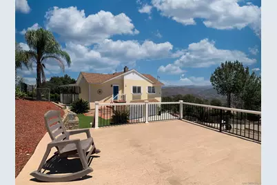  205 Highline Trail, El Cajon, CA 92021 - Photo 30