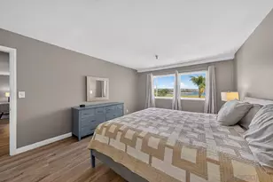 4015 Crown Point Dr, San Diego, CA 92109 - Photo 14