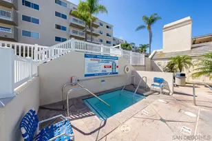 4015 Crown Point Dr, San Diego, CA 92109 - Photo 22