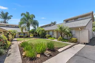 4754 68th St, San Diego, CA 92115 - Photo 2