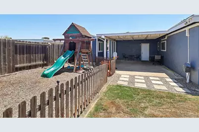  598 Tam O Shanter Dr, San Marcos, CA 92069 - Photo 22