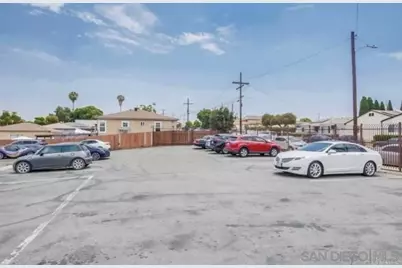  905 E 4th St #6, National City, CA 91950 - Photo 32