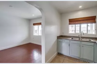  905 E 4th Street #6, National City, CA 91950 - Photo 12