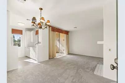  10830 Sabre Hill #202, San Diego, CA 92128 - Photo 4