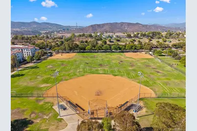  10962 Caminito Arcada, San Diego, CA 92131 - Photo 4