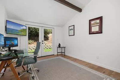  2586 Azure Coast Dr, La Jolla, CA 92037 - Photo 18
