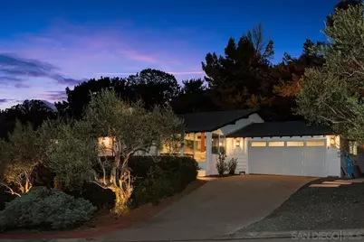  2586 Azure Coast Dr, La Jolla, CA 92037 - Photo 1