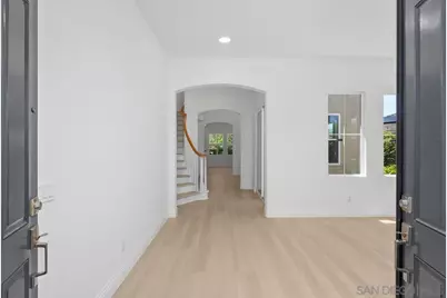  11586 Swan Lake Dr, San Diego, CA 92131 - Photo 4