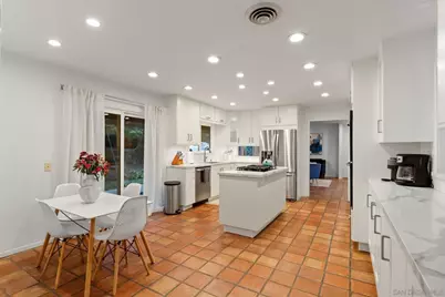  7806 Via Capri, La Jolla, CA 92037 - Photo 20