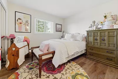 625 Corona Ct, Vista, CA 92081 - Photo 16