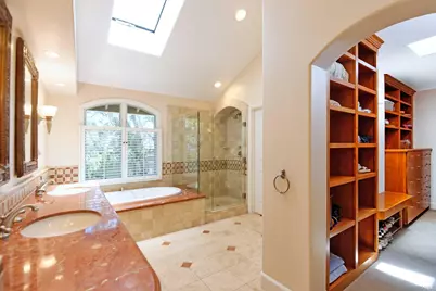  8745 Robin Hood Lane, La Jolla, CA 92037 - Photo 14