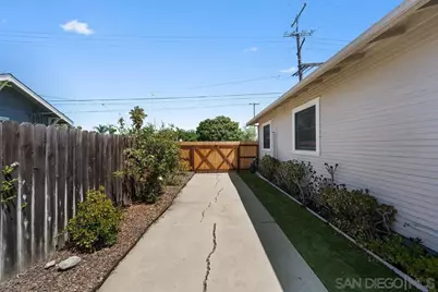  3617 Monroe Avenue, San Diego, CA 92116 - Photo 8