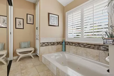  10649 Meadow Glen Way E, Escondido, CA 92026 - Photo 32