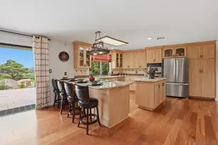10649 Meadow Glen Way E, Escondido, CA 92026 - Photo 14