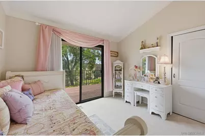  10649 Meadow Glen Way E, Escondido, CA 92026 - Photo 38