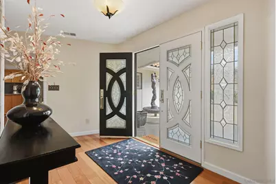  10649 Meadow Glen Way E, Escondido, CA 92026 - Photo 4