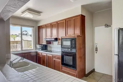  8548 Via Mallorca #A, La Jolla, CA 92037 - Photo 20