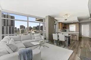 800 The Mark, San Diego, CA 92101 - Photo 1