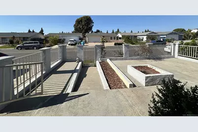  8665 Hillery, San Diego, CA 92126 - Photo 2