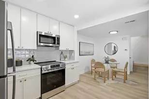 1129 Woodlake Dr, Encinitas, CA 92007 - Photo 24