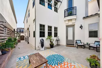  2985 Farragut Rd, San Diego, CA 92106 - Photo 8