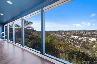  5713 Desert View Drive, La Jolla, CA 92037 - Photo 4