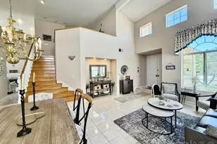 2897 Sunset View, Signal Hill, CA 90755 - Photo 2