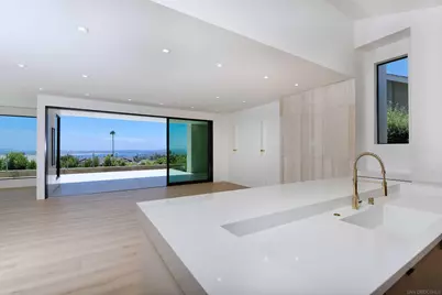  2157 Harbour Heights Road, San Diego, CA 92109 - Photo 4