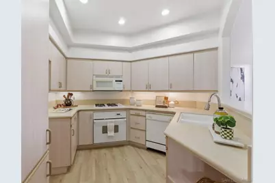  12041 Tivoli Park Row 2, San Diego, CA 92128 - Photo 6