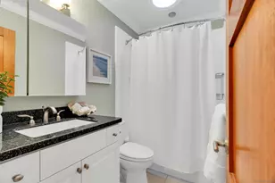 801 C Ave, Coronado, CA 92118 - Photo 16