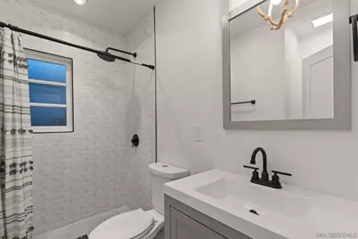  2318 Plum St, San Diego, CA 92106 - Photo 60