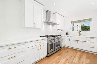  2318 Plum St, San Diego, CA 92106 - Photo 26