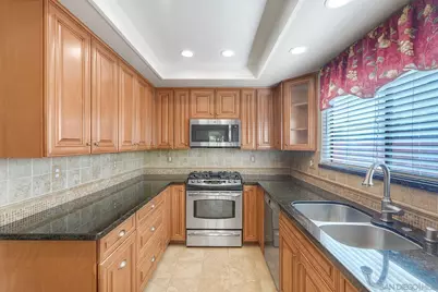  809 Applewilde Dr, San Marcos, CA 92078 - Photo 16