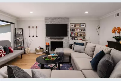 2435 Frankfort, San Diego, CA 92110 - Photo 10