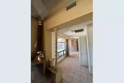  1055 Calle De Amistad, El Mirage, CA 92301 - Photo 14