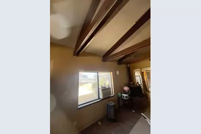  1055 Calle De Amistad, El Mirage, CA 92301 - Photo 6