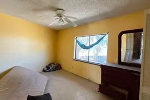 1055 Calle De Amistad, El Mirage, CA 92301 - Photo 30