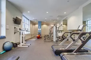 300 W Beech St, San Diego, CA 92101 - Photo 34