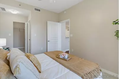  300 W Beech St #1101, San Diego, CA 92101 - Photo 22