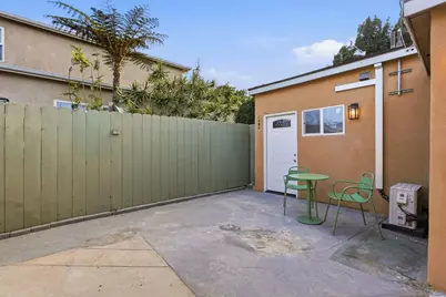 1988 Catalina A, B, C, San Diego, CA 92106 - Photo 20