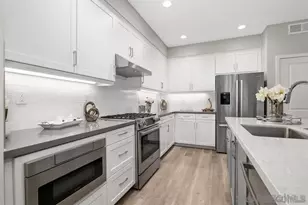 347 Oak Ave, Carlsbad, CA 92008 - Photo 4