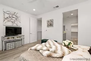 347 Oak Ave, Carlsbad, CA 92008 - Photo 12