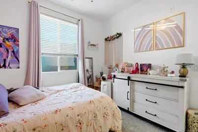  325 Royal #608, Escondido, CA 92025 - Photo 18